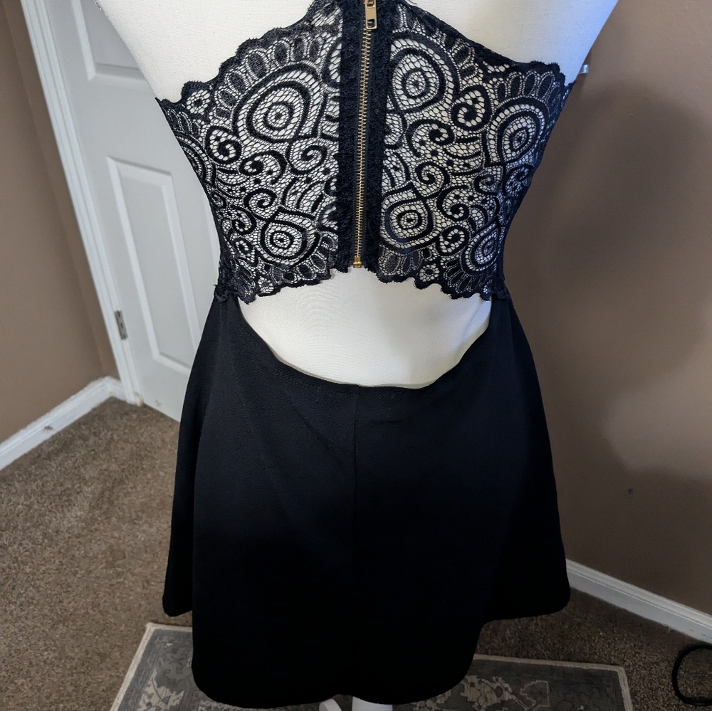 Almost Famous black dress